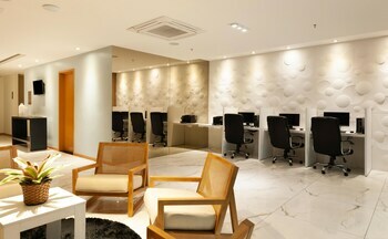Best Western Plus Oasis Cabo Frio Hotel