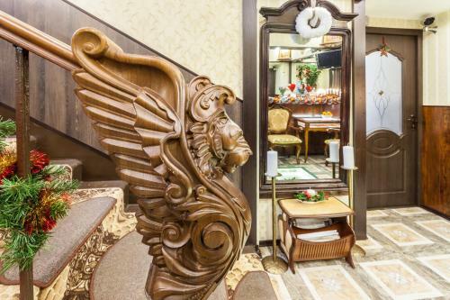Dom Romanovykh Mini-hotel