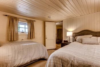 Bed & Breakfast Ski Tip Lodge