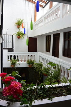 Friend's Hostel