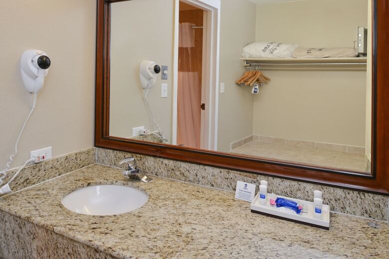 Hotel Best Western University Inn