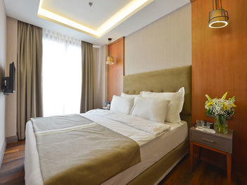 Blueway Hotel City