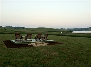 Hotel Carlisle Inn Sugarcreek