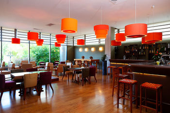 Carlton Hotel