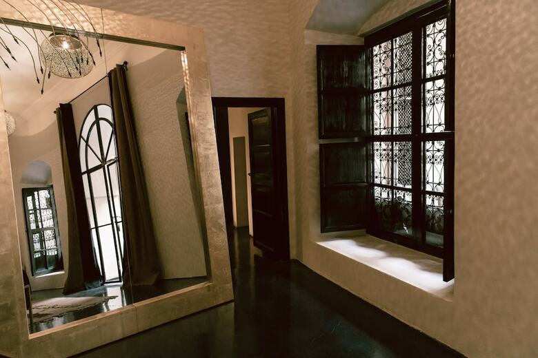 Riad K
