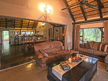 Posada Raptor Retreat Game Lodge