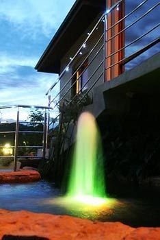Hotel Leaves Lodge & Spa