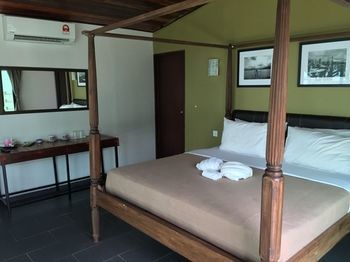 Hotel D'coconut Villas