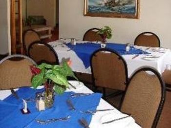 Hotel Tradewinds Country Inn