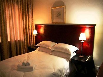Hotel Casa Elena