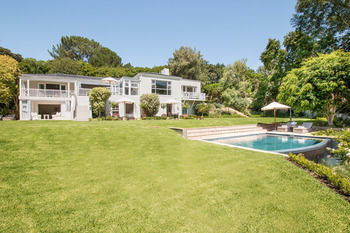 Villa 18 On Hillwood