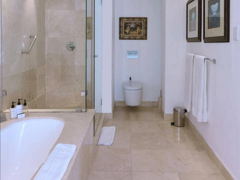 Hotel The Clarendon - Bantry Bay