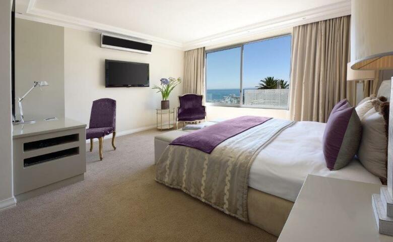 Hotel The Clarendon - Bantry Bay