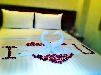 Dcircle Hotel