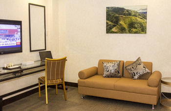 Dcircle Hotel