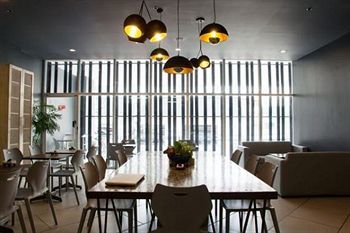 V Hotel