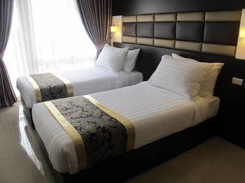 Kay Hotel And Residences
