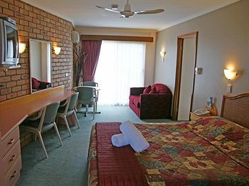 Sapphire Waters Motor Inn
