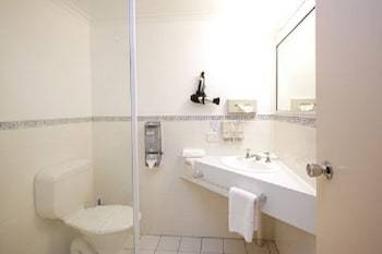 Sapphire Waters Motor Inn