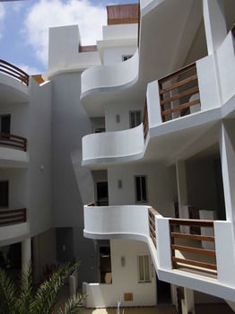 Aparthotel Cala Da Lua