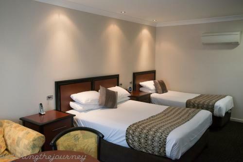 Best Western Plus All Settlers Motor Inn
