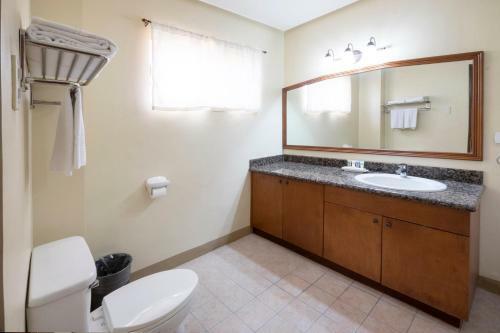 Aparthotel Sta. Barbara Suites