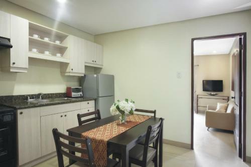 Aparthotel Sta. Barbara Suites