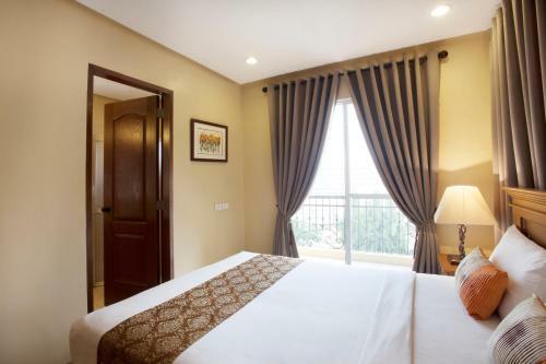 Aparthotel Sta. Barbara Suites