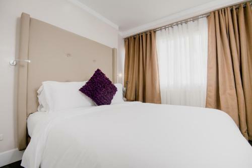 Aparthotel Sta. Barbara Suites