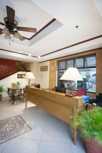 Aparthotel Sta. Barbara Suites