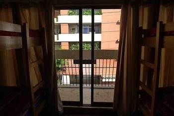 Lokal Hostel