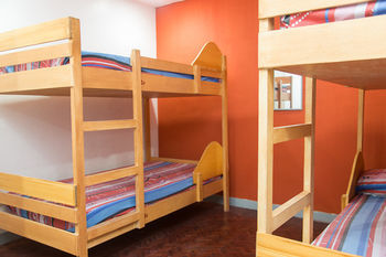 Lokal Hostel