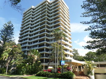 Apartamento Pacific Towers Beach Resort