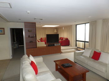 Apartamento Pacific Towers Beach Resort