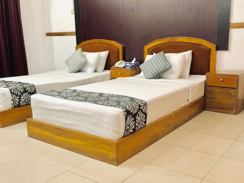 Hotel Tropical Daisy