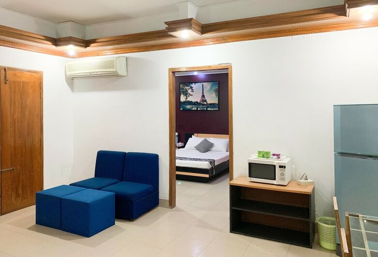 Hotel Tropical Daisy
