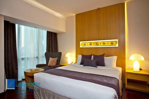Hotel Lakeshore Banani
