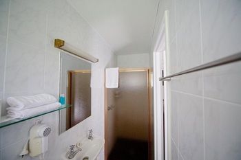 Sanctuary House Resort Motel