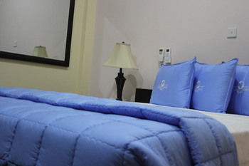 Oceanic Hotel