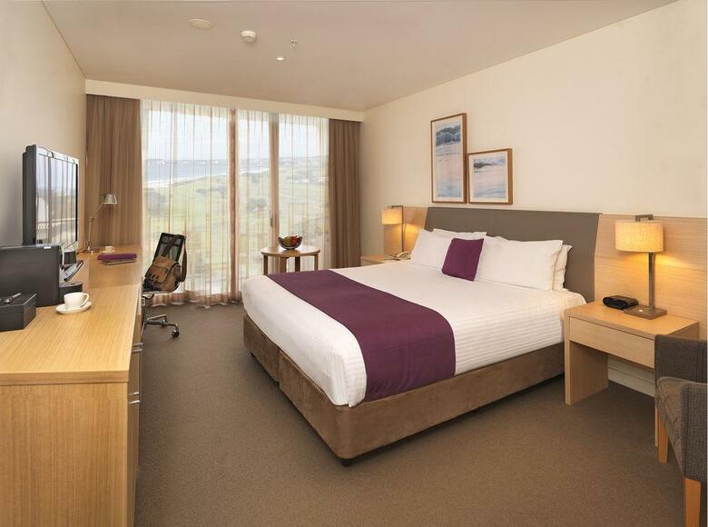 Sage Hotel Wollongong