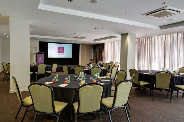 Sage Hotel Wollongong