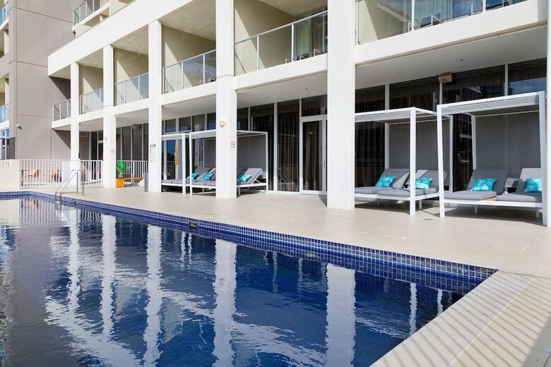 Sage Hotel Wollongong