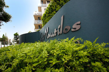 Aparthotel Nautilos Apartments