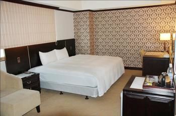 Ren Mei Business Hotel