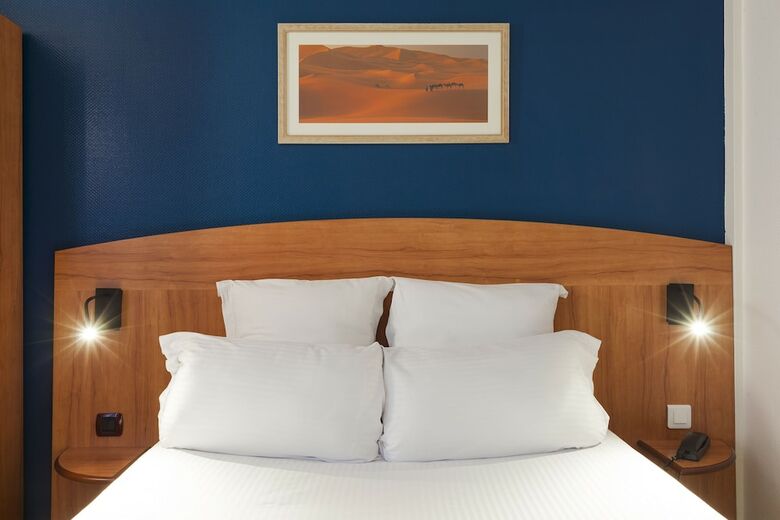 Comfort Hotel Evreux