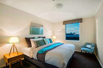 Platinum Apartments On Whiteman St