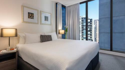 Aparthotel Oaks Wrap On Southbank