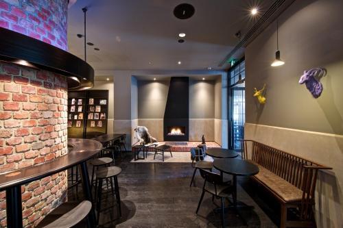 Aparthotel Oaks Wrap On Southbank