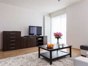Chopin Apartments Platinum Towers