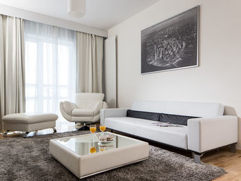 Chopin Apartments Platinum Towers